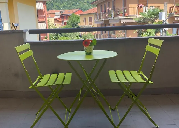 Lägenhet La Mansardina Casa Fiore *